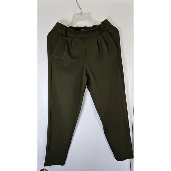 Lot of 2 Womens Dress Pants BBJ Los Angeles Olive Green & Funyyzo Black Size MP Lot of 2 Womens Dress Pants BBJ Los Angeles Olive Green & Funyyzo Black Size MP